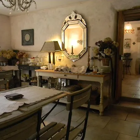 Bed & Breakfast La Grange à Nicolas Baume-les-Messieurs
